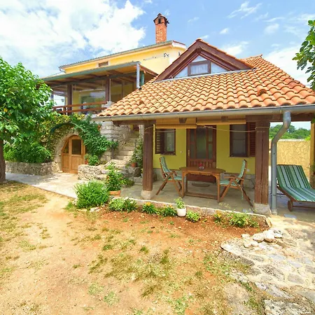 Apartment Bolsec Krk Town